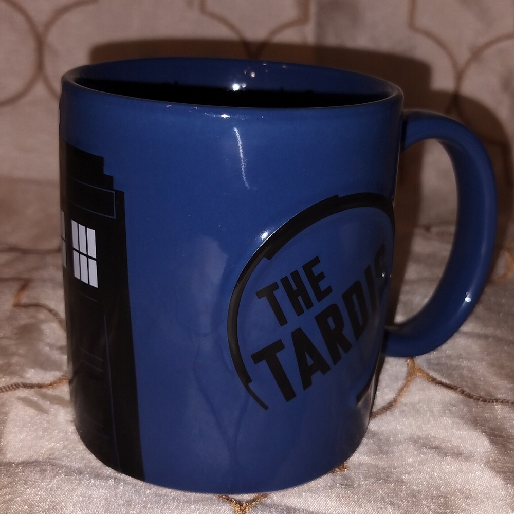 Doctor Who TARDIS 2D Relief Officially Licensed 2009